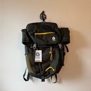 Sierra Designs‎ Black and Yellow Men's Backpack brand new
